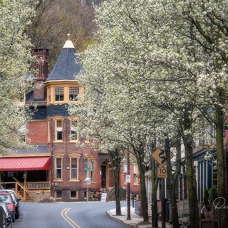 The Dolon House Bed & Breakfast! Jim Thorpe Ngoại thất bức ảnh